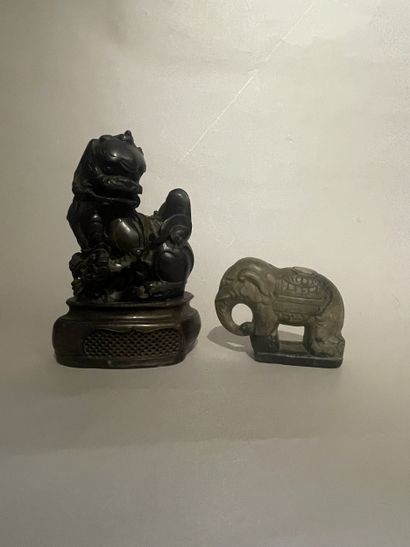 CHINA - Two hard stone SUBJECTS decorated...