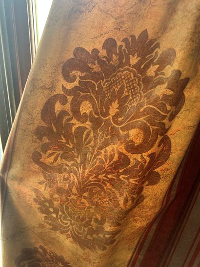 Pair of lined CURTAINS with floral design....