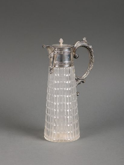 A truncated-cone cut-crystal EAGUIERE, set...