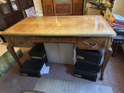 CABINET in burrwood veneer and inlaid decoration...