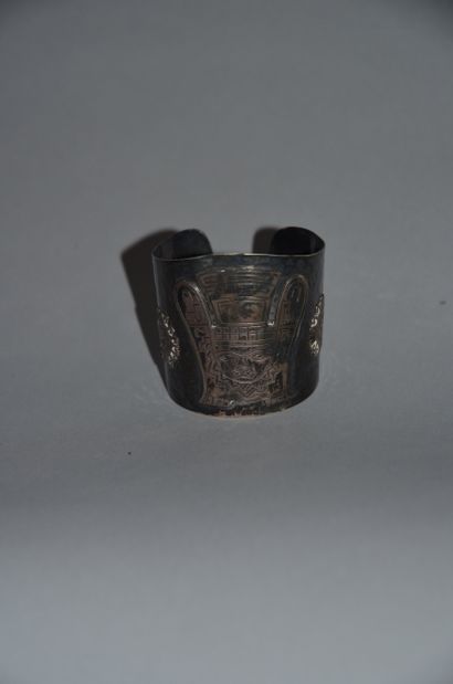 Peruvian silver HANDLE with Inca decoration....