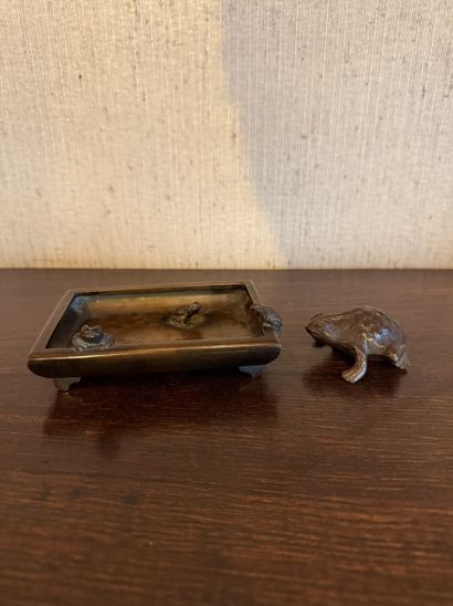 Small POCKET VACUUM in bronze with brown...