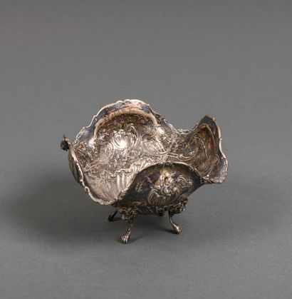 Small 800/°° silver CUP, with cartouches...