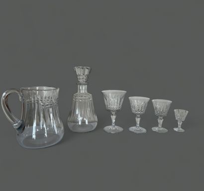 BACCARAT
Crystal GLASS SERVICE SET, 