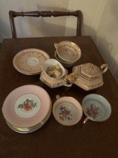 Two TASSES and six SOUCOUPES with polychrome...