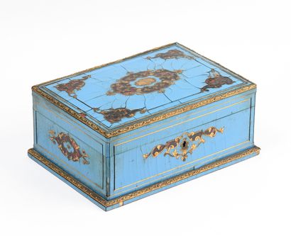 JEWELRY CASE decorated in Boulle marquetry...