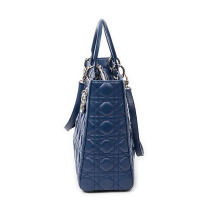 DIOR
Lady Dior