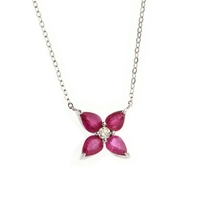 Collier 
en or blanc 18K 750°/°° orné de...