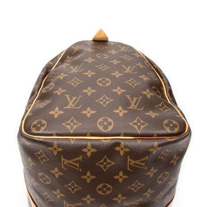 LOUIS VUITTON
45 cm 