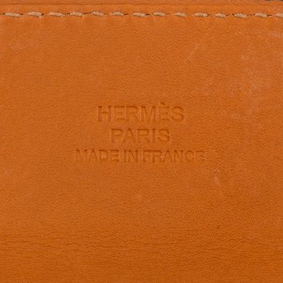 HERMES Paris
Kelly Dog