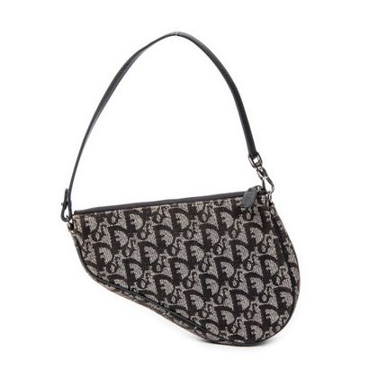 DIOR
Pochette modèle 