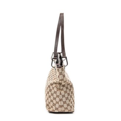 GUCCI 
Sac modèle 