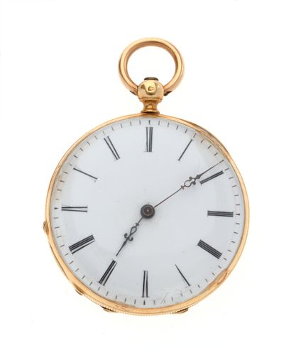Soap box watch
in 18K 750/°° yellow gold,...