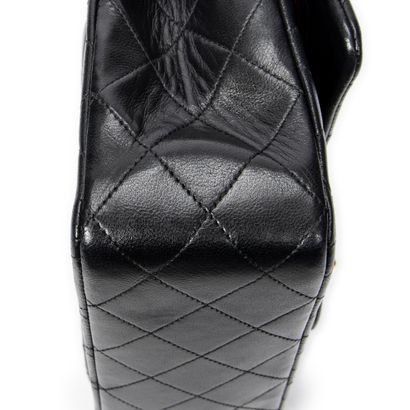 CHANEL
Timeless Classique Double Flap