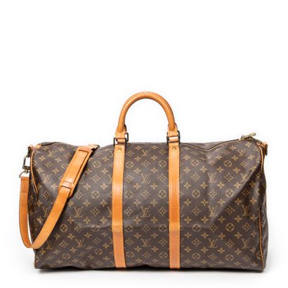 LOUIS VUITTON
Sac modèle 