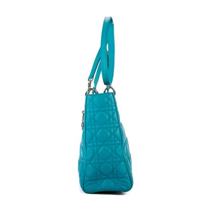 DIOR 
Lady Dior
