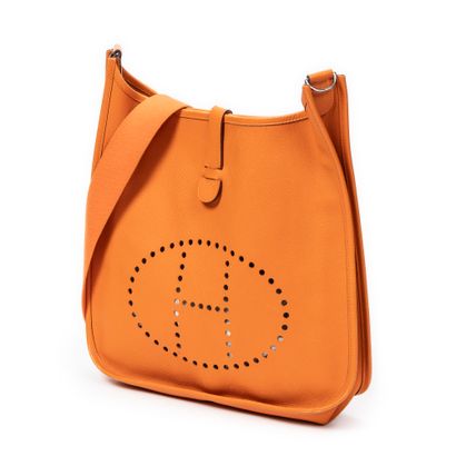 HERMES Paris
Evelyne I