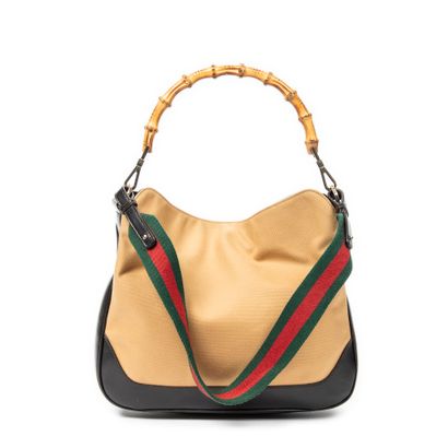 GUCCI
Sac modèle 