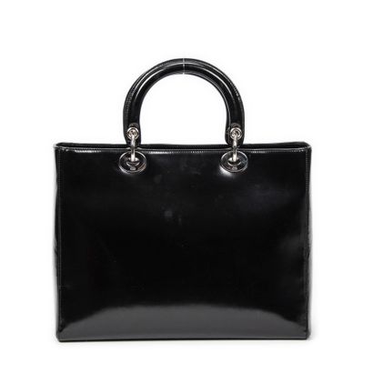 DIOR
Sac modèle 
