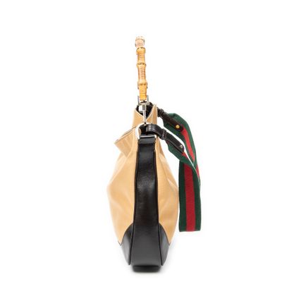 GUCCI
Sac modèle 