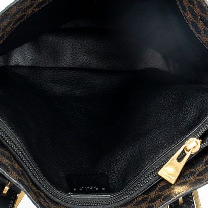 CELINE 
Sac seau en toile marron et noir,...