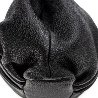 FENDI
Sac modèle 