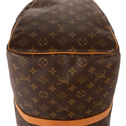 LOUIS VUITTON
50 cm 