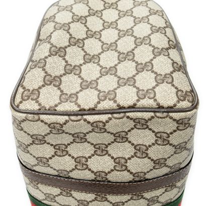 GUCCI 
Boston Web