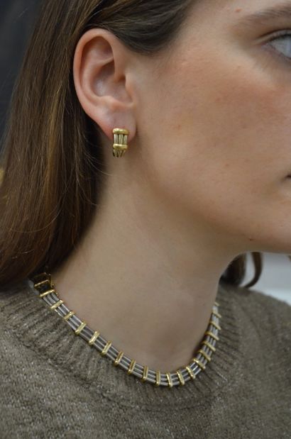 BOUCHERON
Vers 1980
Parure comprenant un...