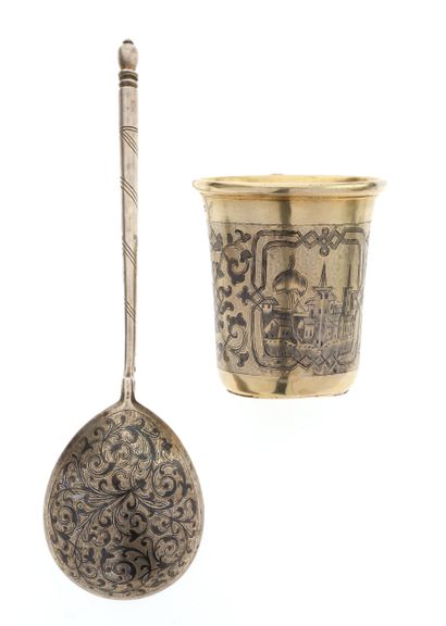GOBELET and SPOON in 84 zolotniks silver...