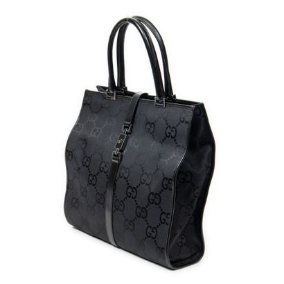 GUCCI 
Sac modèle 