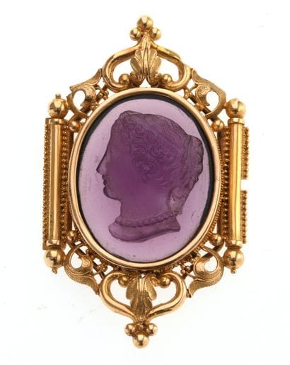 Ancien fermoir de bracelet
en or jaune 18k...