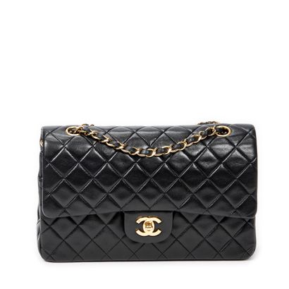 CHANEL
Timeless Classique Double Flap