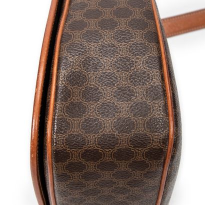 CELINE
Shoulder bag in brown canvas with...