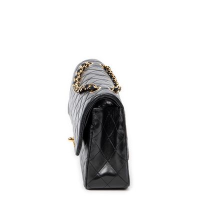 CHANEL
Timeless Classique Double Flap