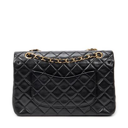 CHANEL
Timeless Classique Double Flap
