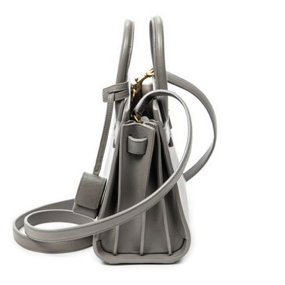 YVES SAINT LAURENT
Sac modèle 