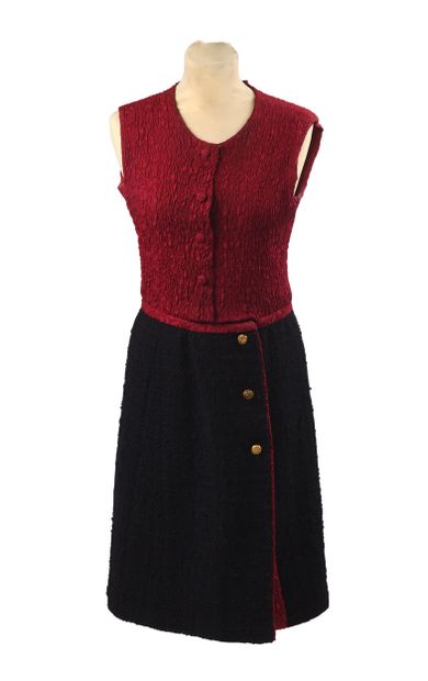 CHANEL Haute Couture Circa 1960/70 - ENSEMBLE...