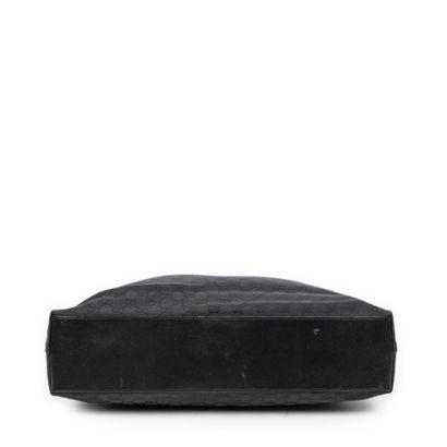 GUCCI 
Sac modèle 