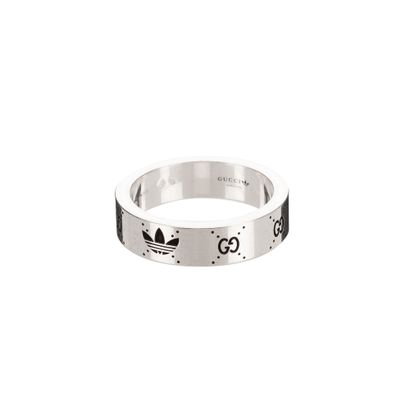 GUCCI
Bague en argent 925/°° sterling ornée...