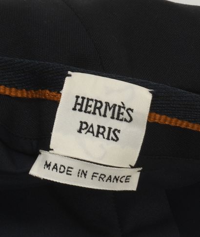 HERMES Paris 
Pantalon cigarette modèle 