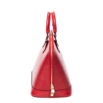 LOUIS VUITTON
Sac modèle 