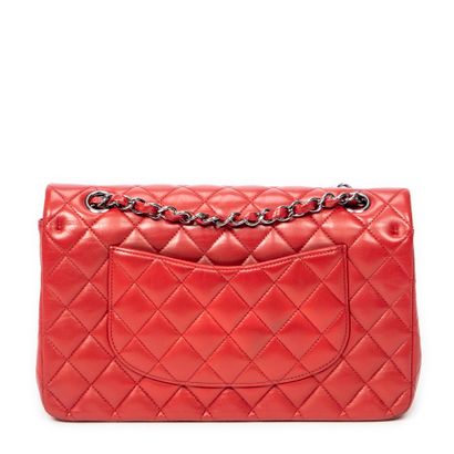 CHANEL
Sac modèle 