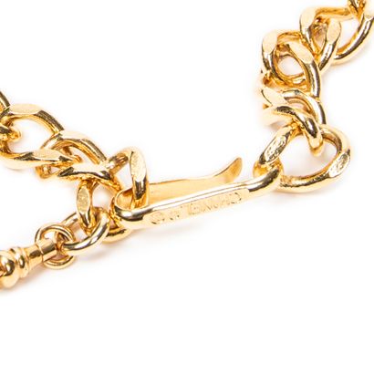 CHANEL 
Double C medallion belt in gilt metal....
