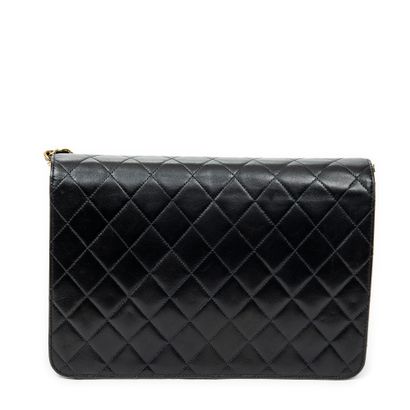 CHANEL
Sac modèle 