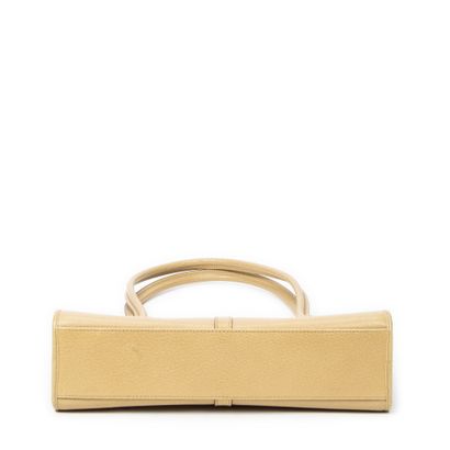 GUCCI 
Square Jackie
