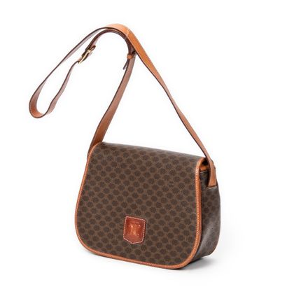 CELINE
Shoulder bag in brown canvas with...