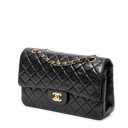 CHANEL
Timeless Classique Double Flap