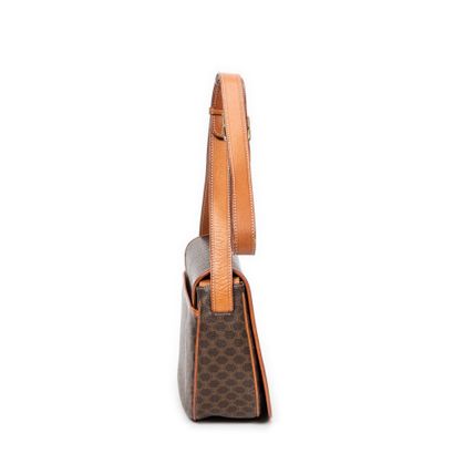 CELINE
Shoulder bag in brown canvas with...