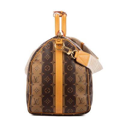 LOUIS VUITTON
50 cm 